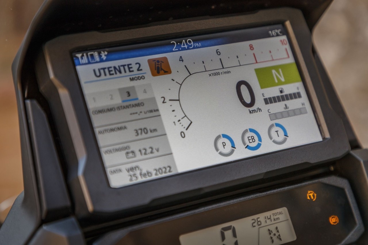 Honda NT1100 DCT VS Yamaha Tracer 9 GT: viaggiatori cercasi