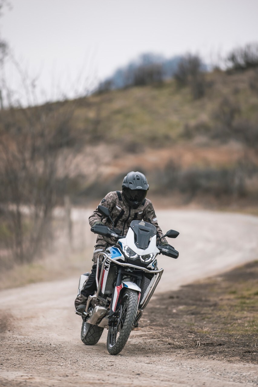 Honda Africa Twin 1100 VS Husqvarna Norden 901: non  SOLO rally!