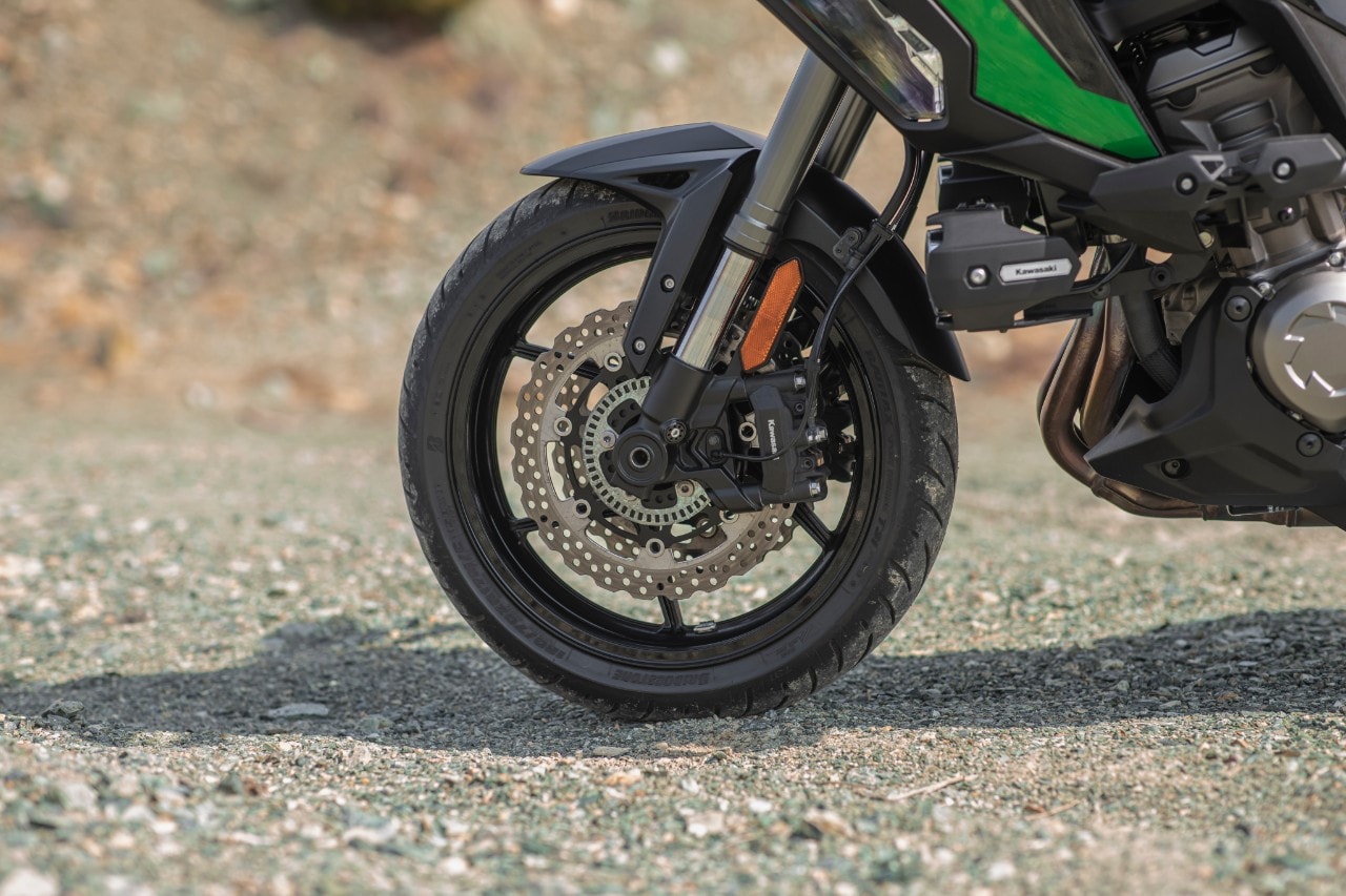 Kawasaki Versys 1000 SE Grand Tourer VS Suzuki GSX-S 1000 GT, variazioni sul tema!