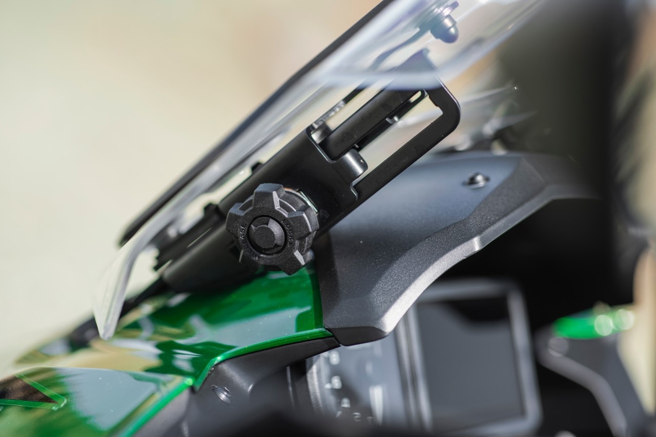 Kawasaki Versys 1000 SE Grand Tourer VS Suzuki GSX-S 1000 GT, variazioni sul tema!