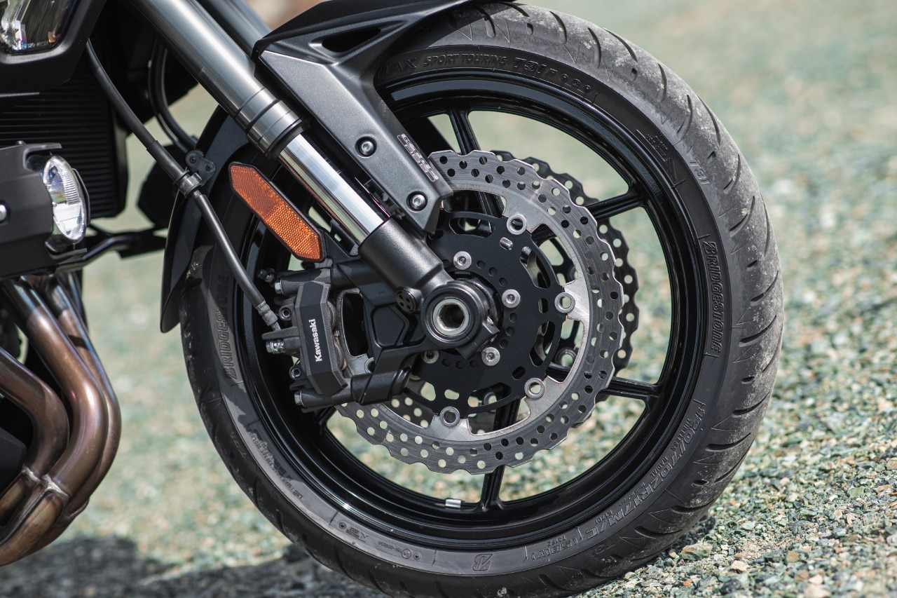 Kawasaki Versys 1000 SE Grand Tourer VS Suzuki GSX-S 1000 GT, variazioni sul tema!