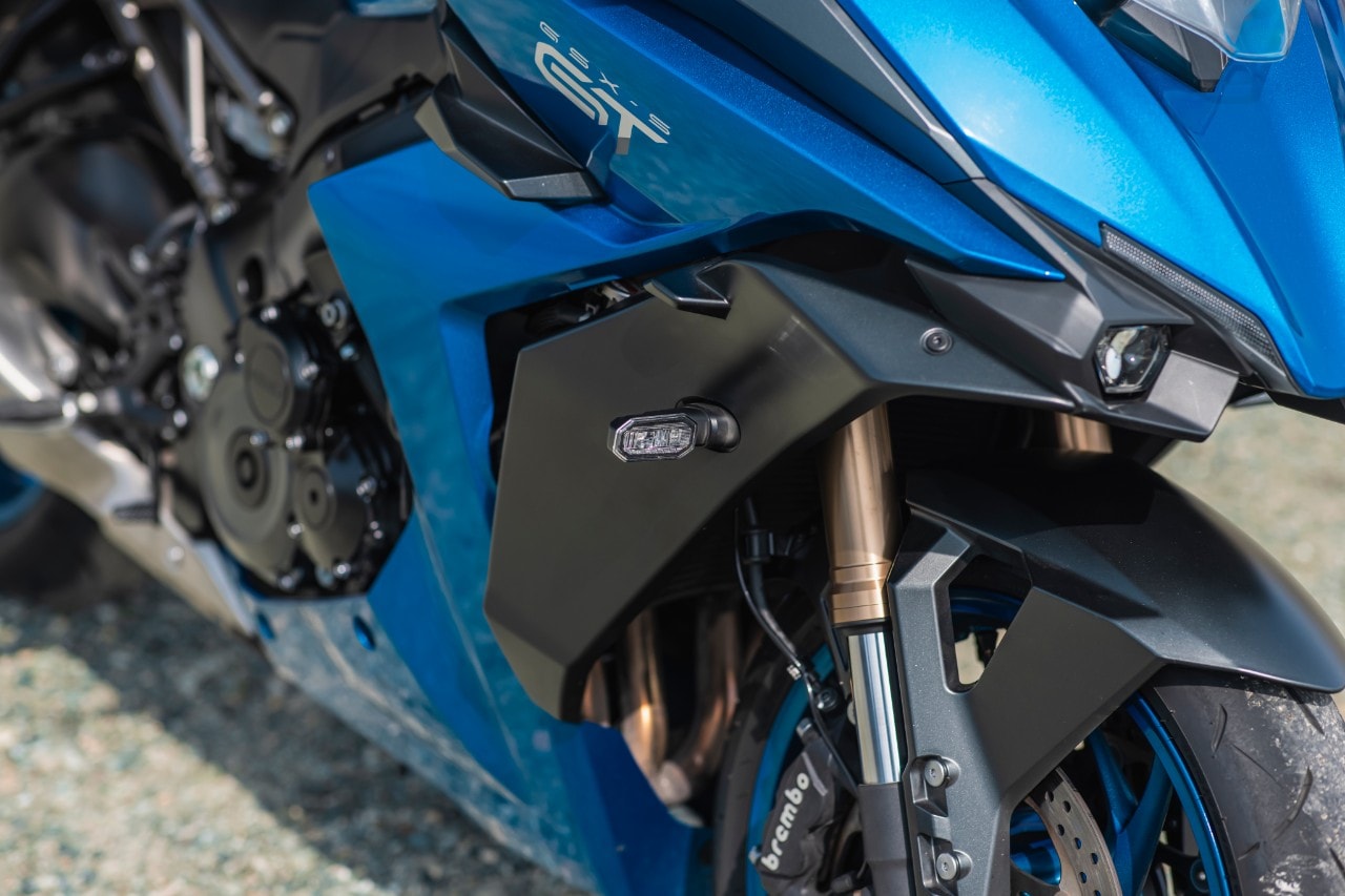 Kawasaki Versys 1000 SE Grand Tourer VS Suzuki GSX-S 1000 GT, variazioni sul tema!