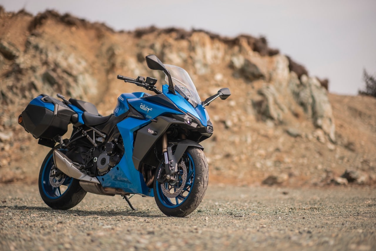 Kawasaki Versys 1000 SE Grand Tourer VS Suzuki GSX-S 1000 GT, variazioni sul tema!