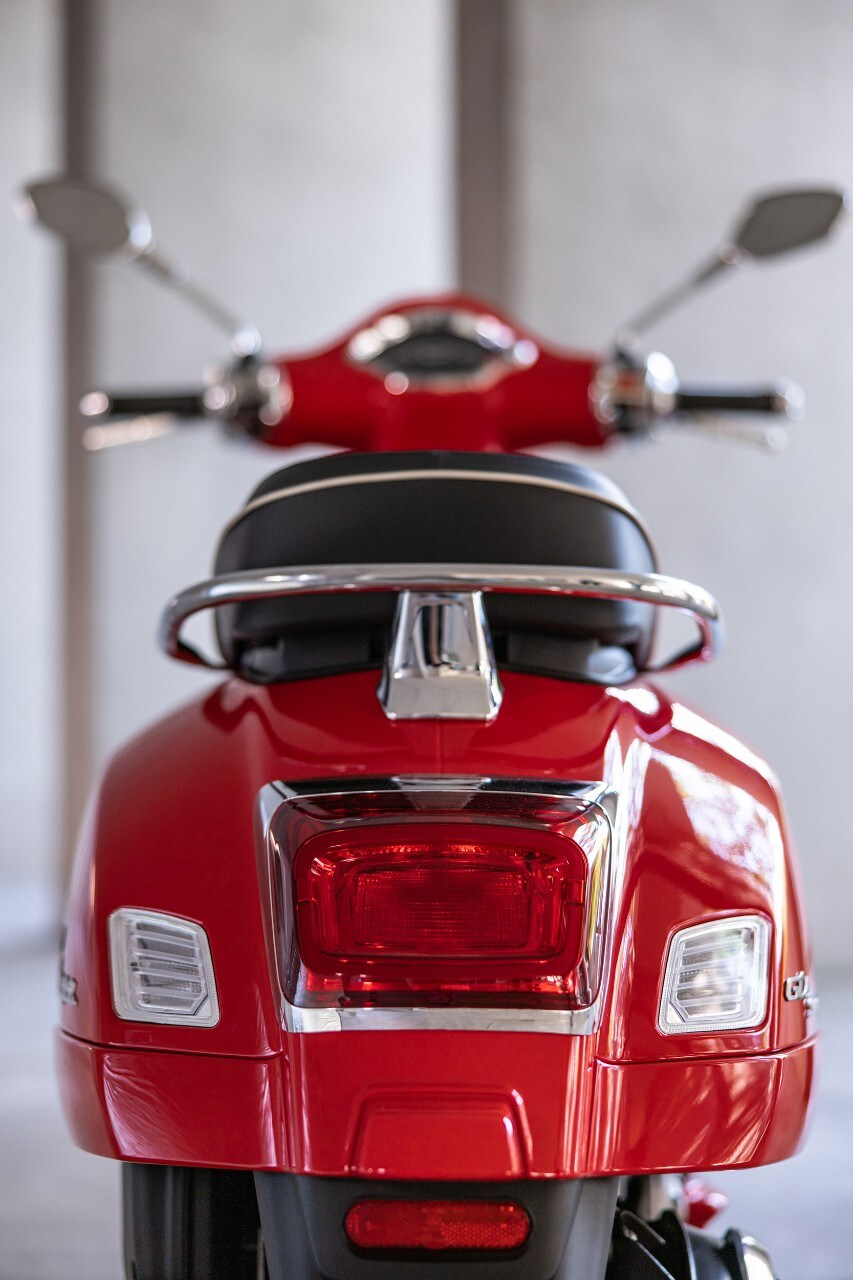 Vespa GTS
