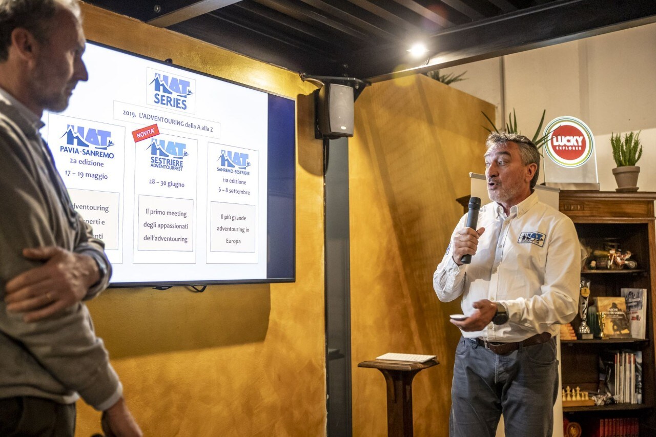 Sestriere, il pianeta delle maxienduro