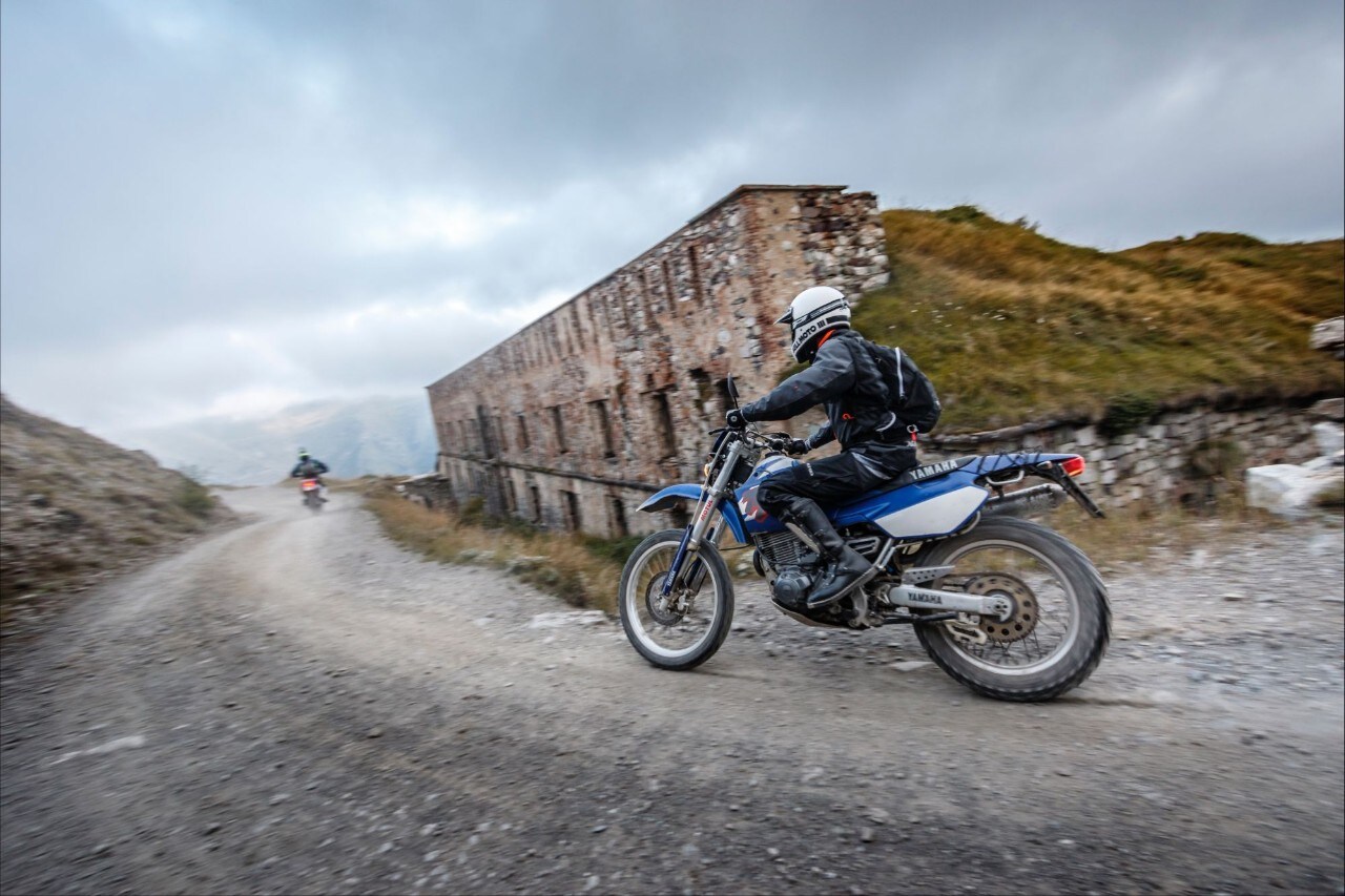 Sestriere, il pianeta delle maxienduro