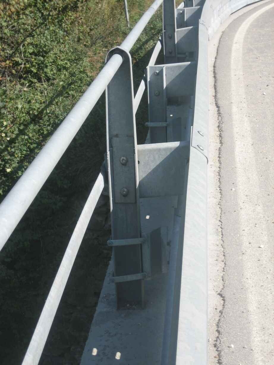 Guardrail moto: un decreto che poteva essere migliore. Ecco perché