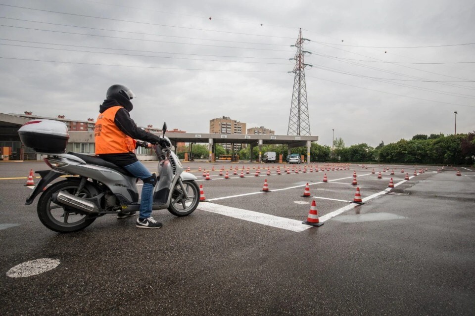 Le patenti A restano esenti da Iva