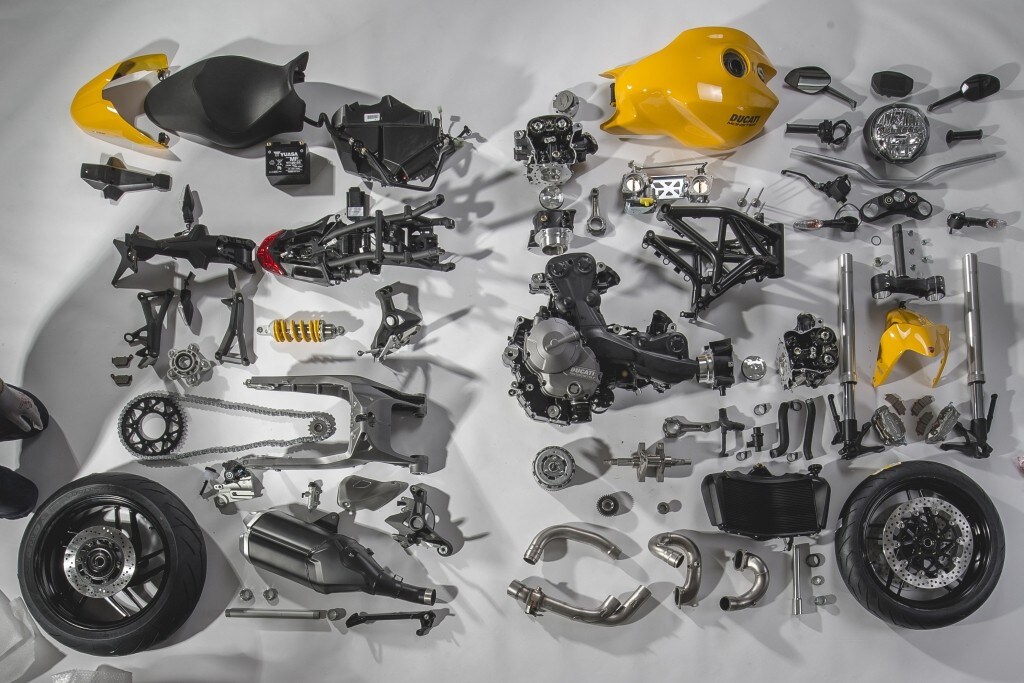 Perché la "direttiva fine vita" è il tema più difficile e scomodo per l'intera industria motociclistica