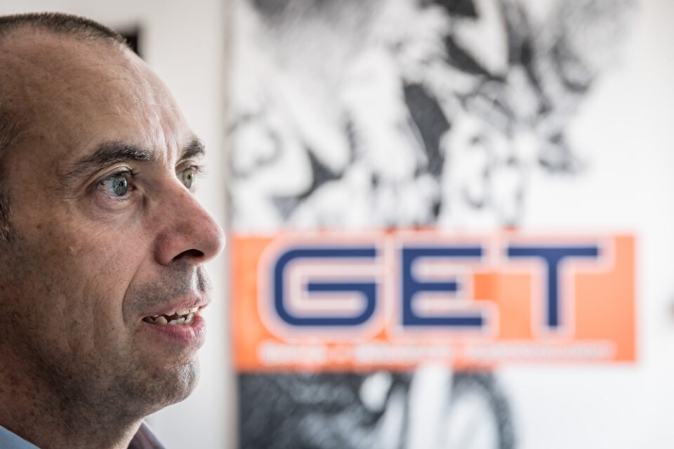 Athena: la multinazionale tascabile