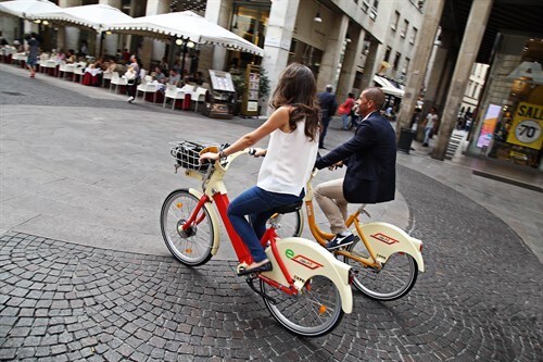 Bike sharing Milano: tariffe e operatori a confronto 
