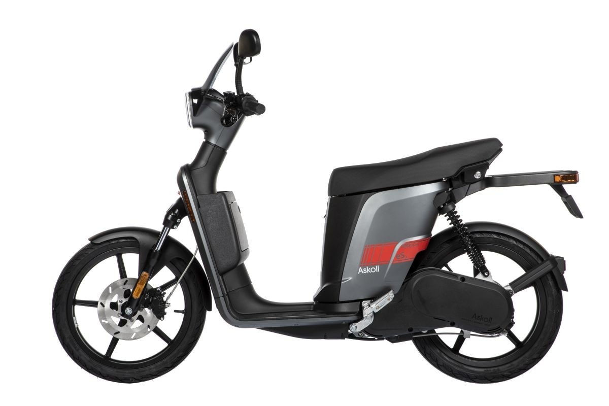 costo bicicletta elettrica scooter 40 km h