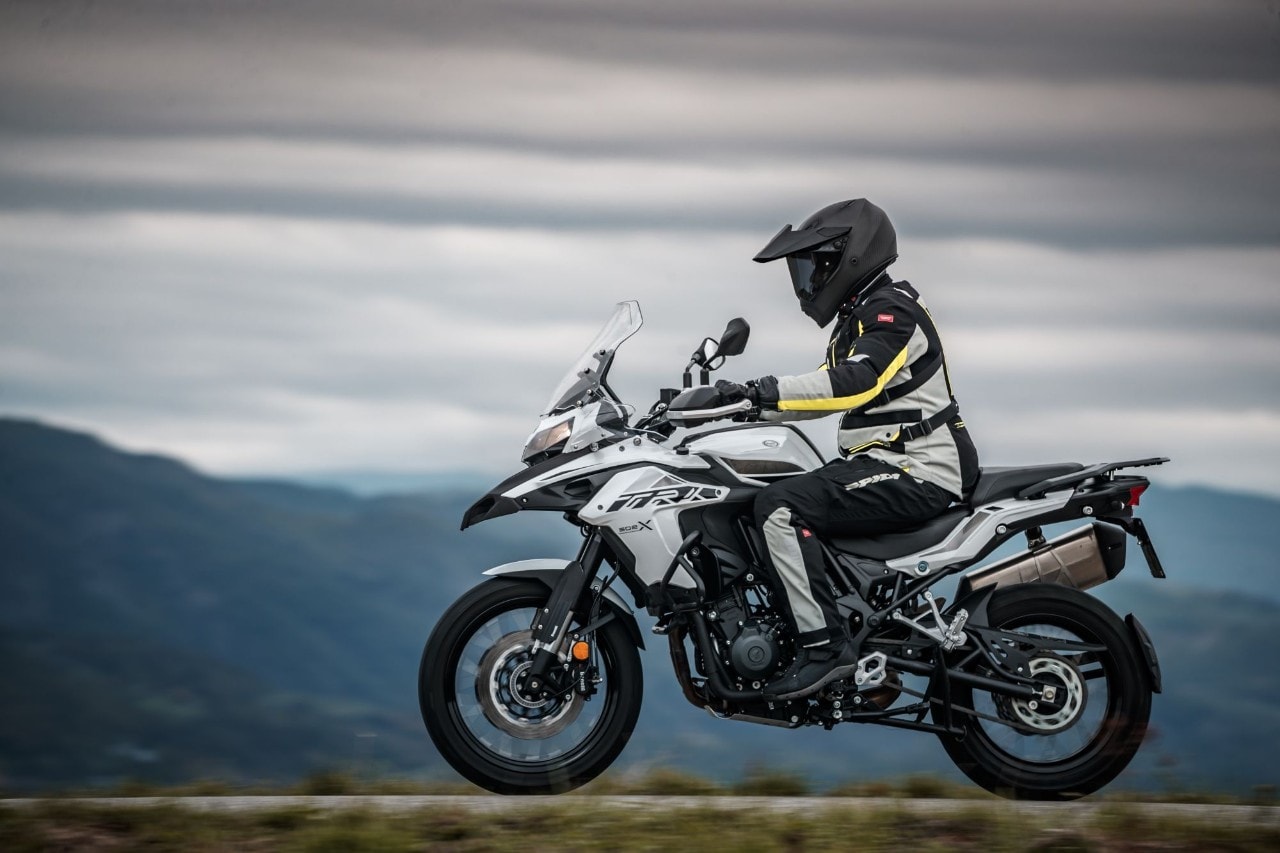 Comparativa crossover 500: Benelli SFIDA Honda e Voge 