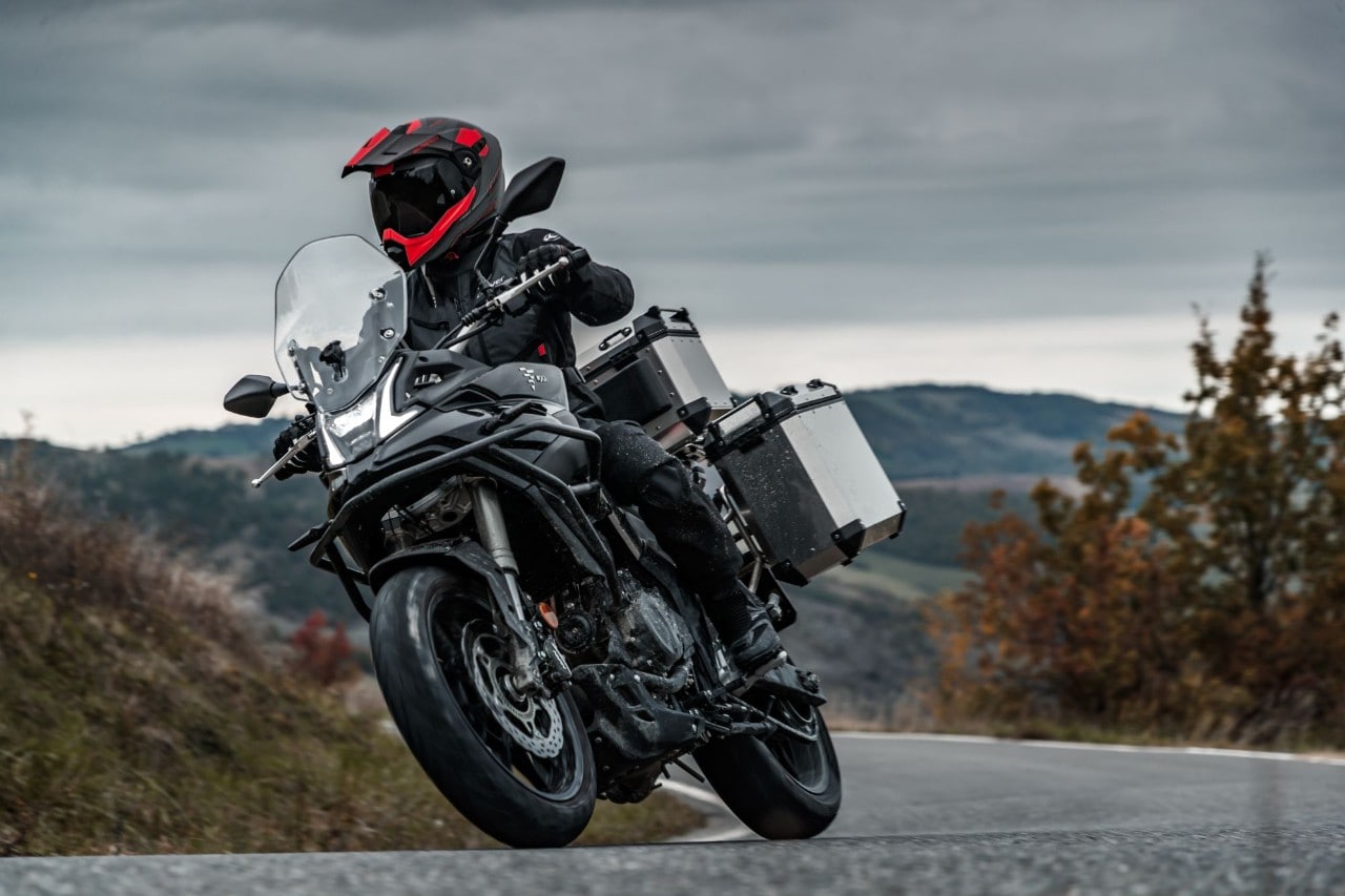 Comparativa crossover 500: Benelli SFIDA Honda e Voge 