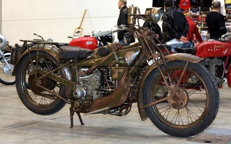 MIlano: sì alle moto storiche all'interno di Area C