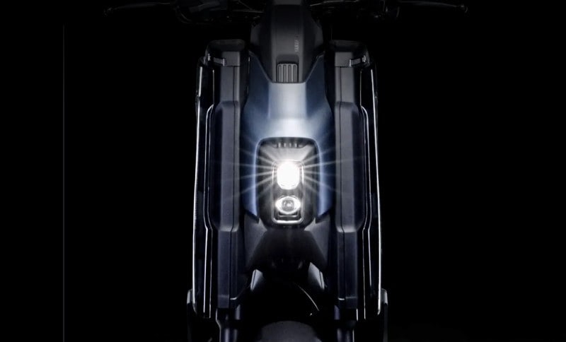 Yamaha EMF: lo scooter elettrico con batterie intercambiabili