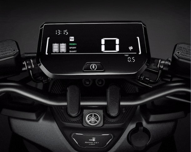 Yamaha EMF: lo scooter elettrico con batterie intercambiabili