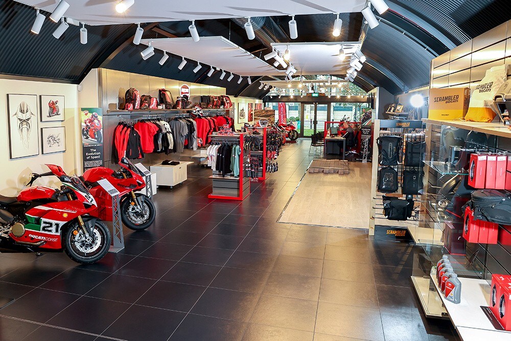 Ducati TORNA a Londra 