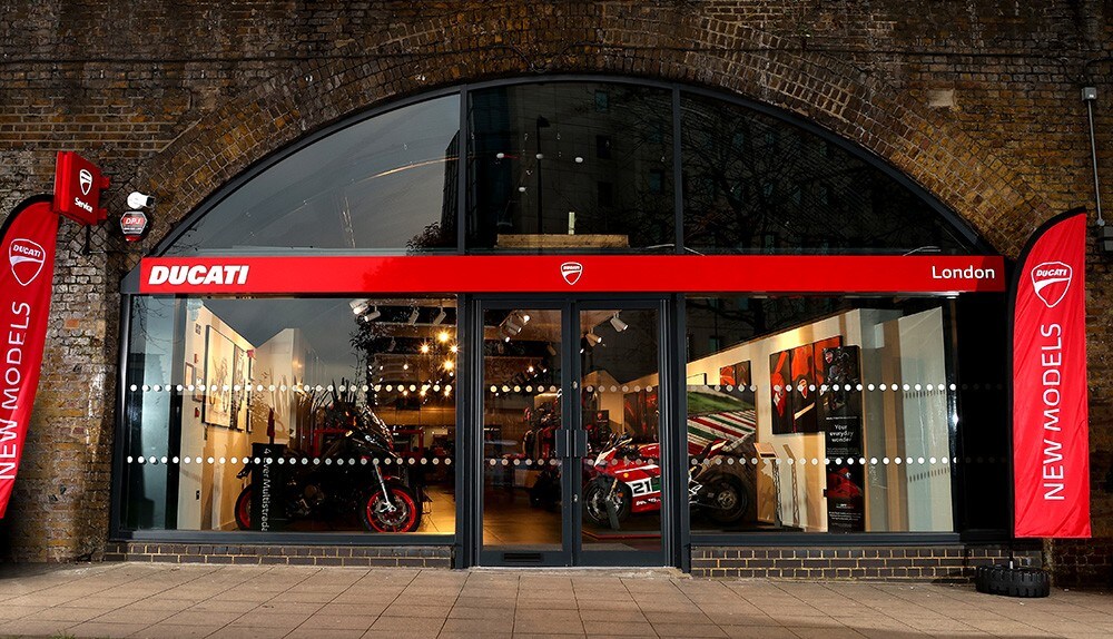 Ducati TORNA a Londra 