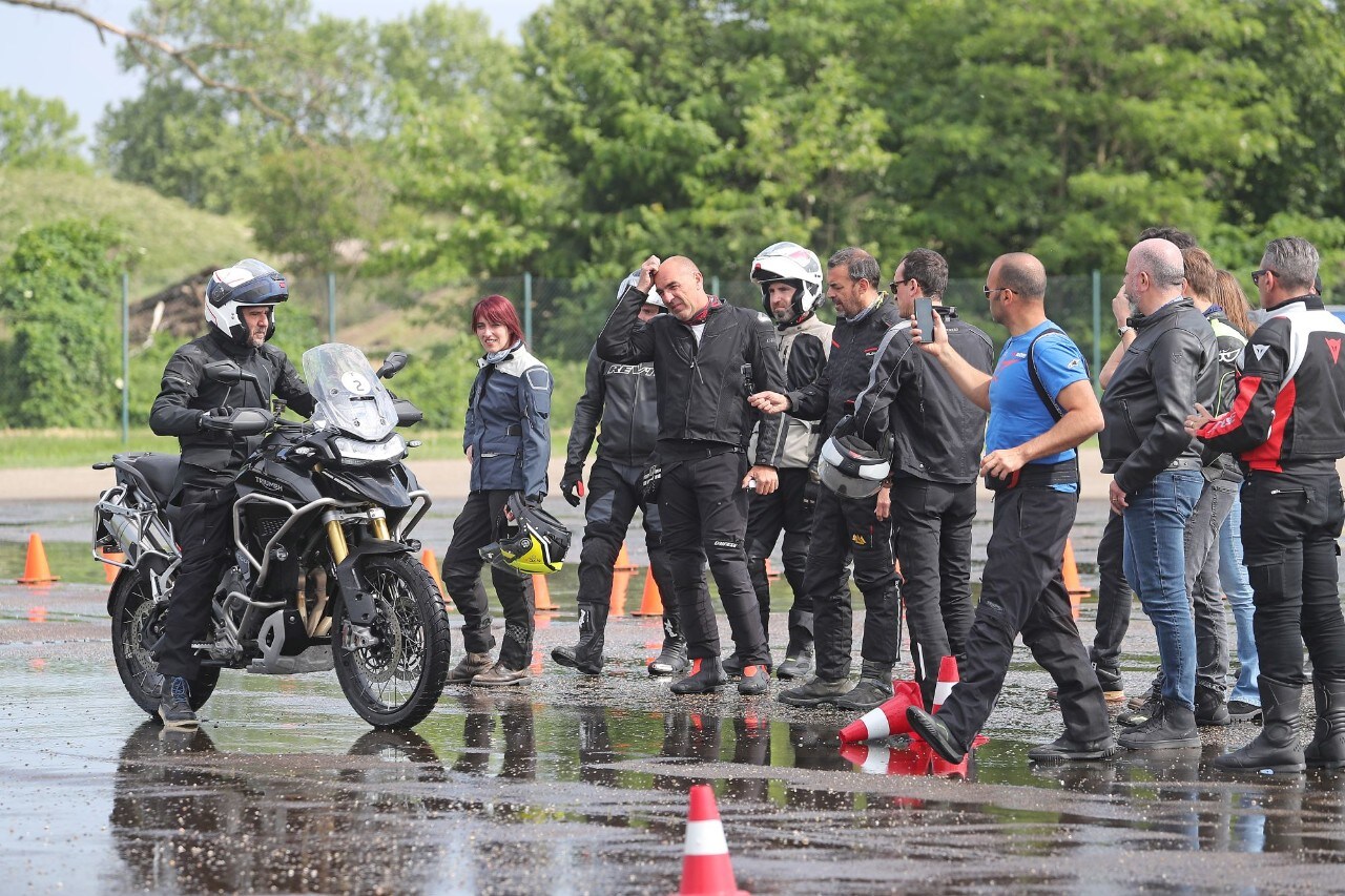 Triumph Adventure Experience SPORT