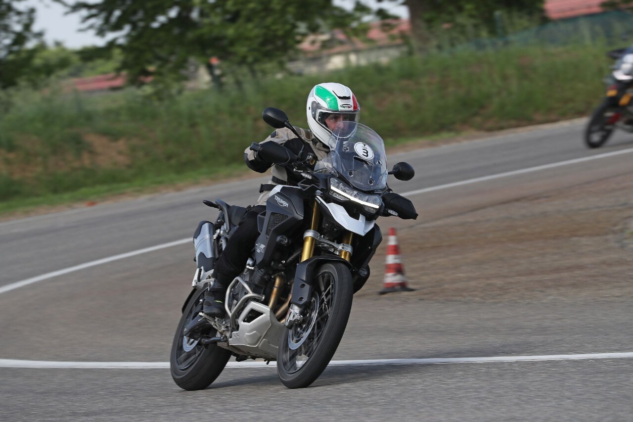 Triumph Adventure Experience SPORT