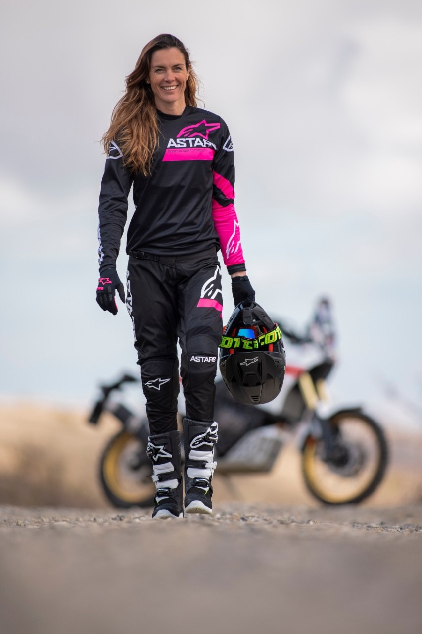THE CHALLENGE - Una donna, una sfida: correre un rally in moto