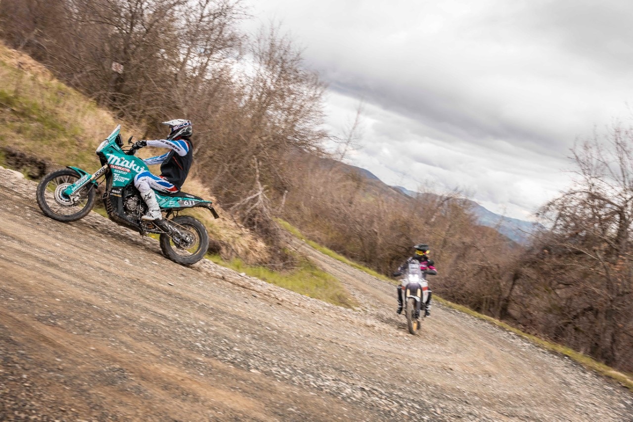 THE CHALLENGE - Una donna, una sfida: correre un rally in moto