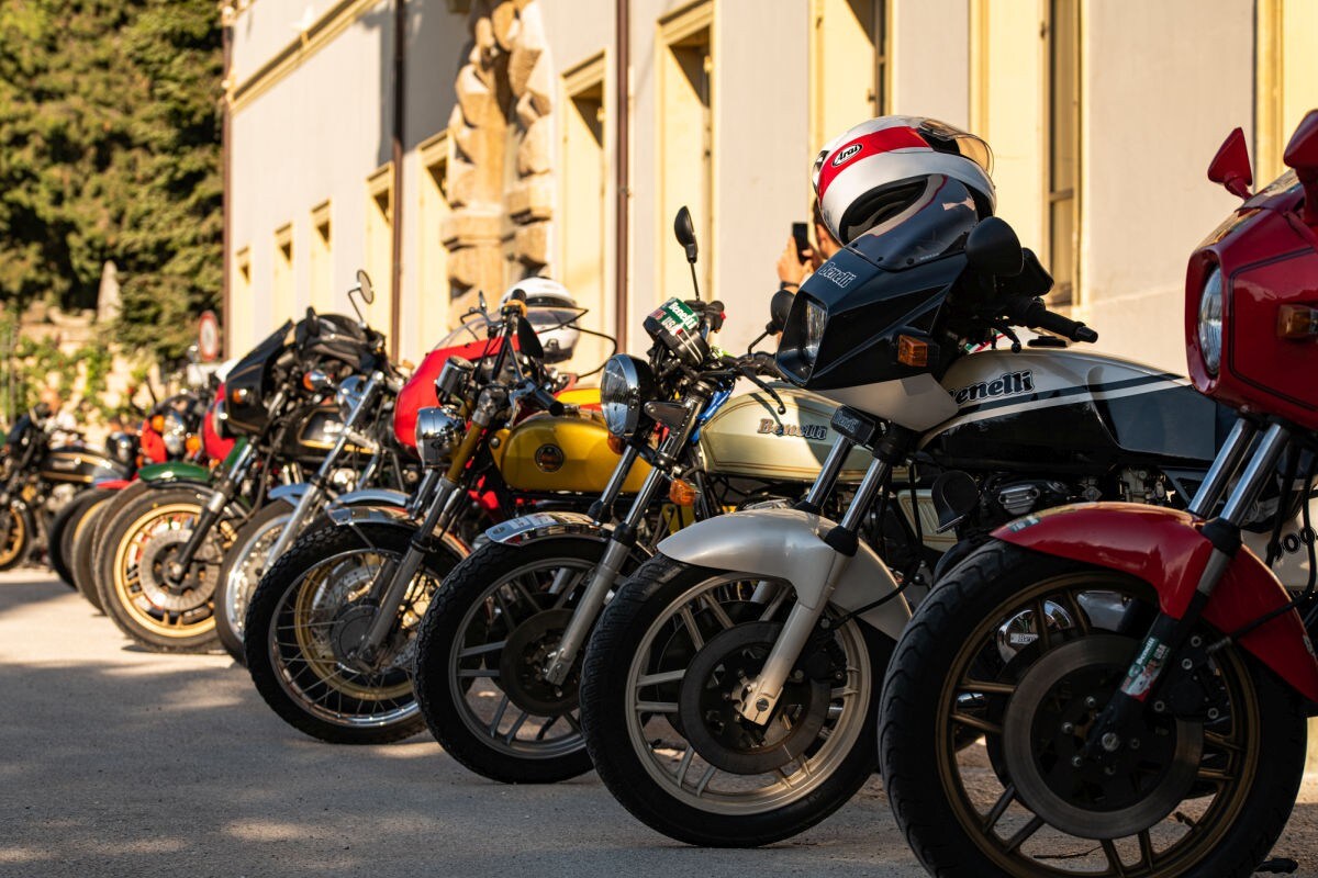 Benelli Week 2022, grande festa a Pesaro nel segno di Jarno Saarinen