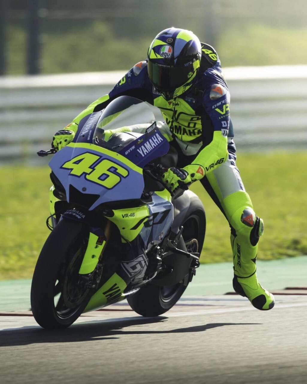 Valentino Rossi risale in moto a Misano