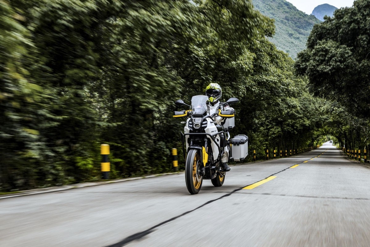 QJ Motor SVT 650 X: il test, come va, il prezzo