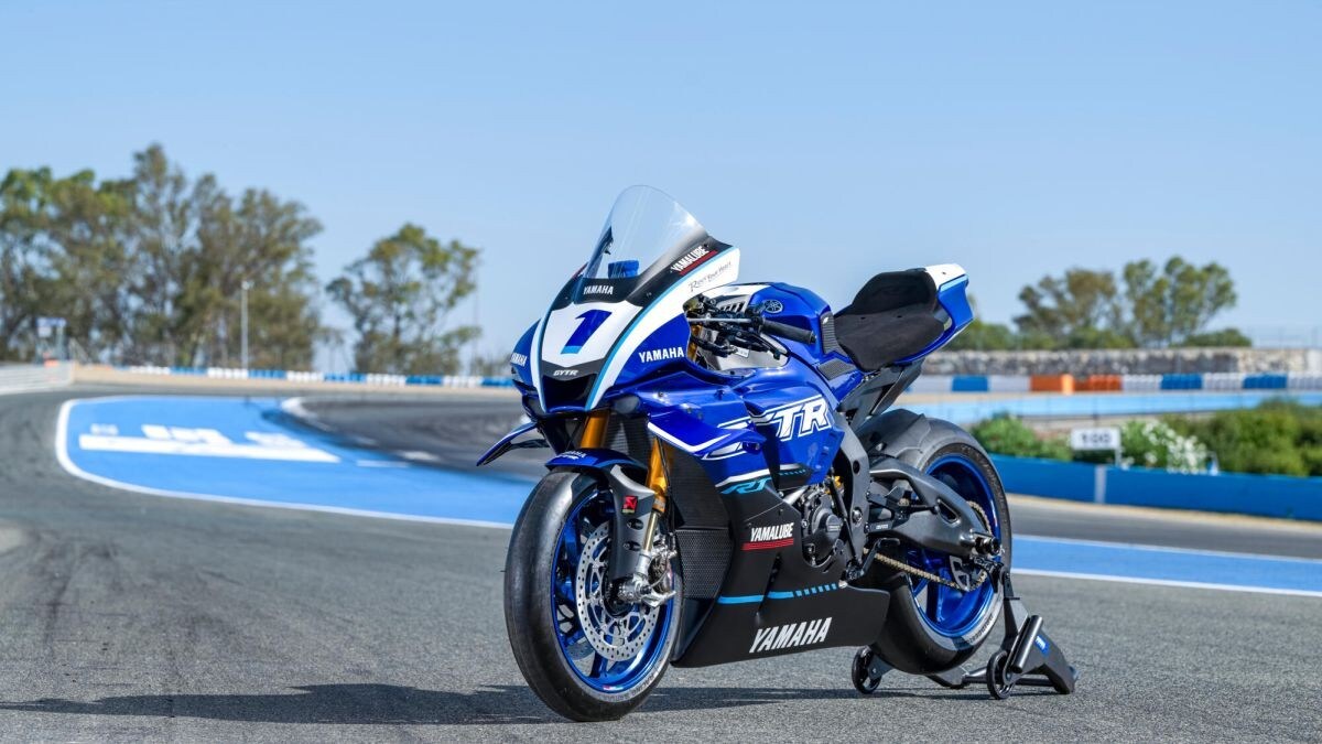 Yamaha R1 Race e Yamaha R1 GYTR 2025: puntare al massimo