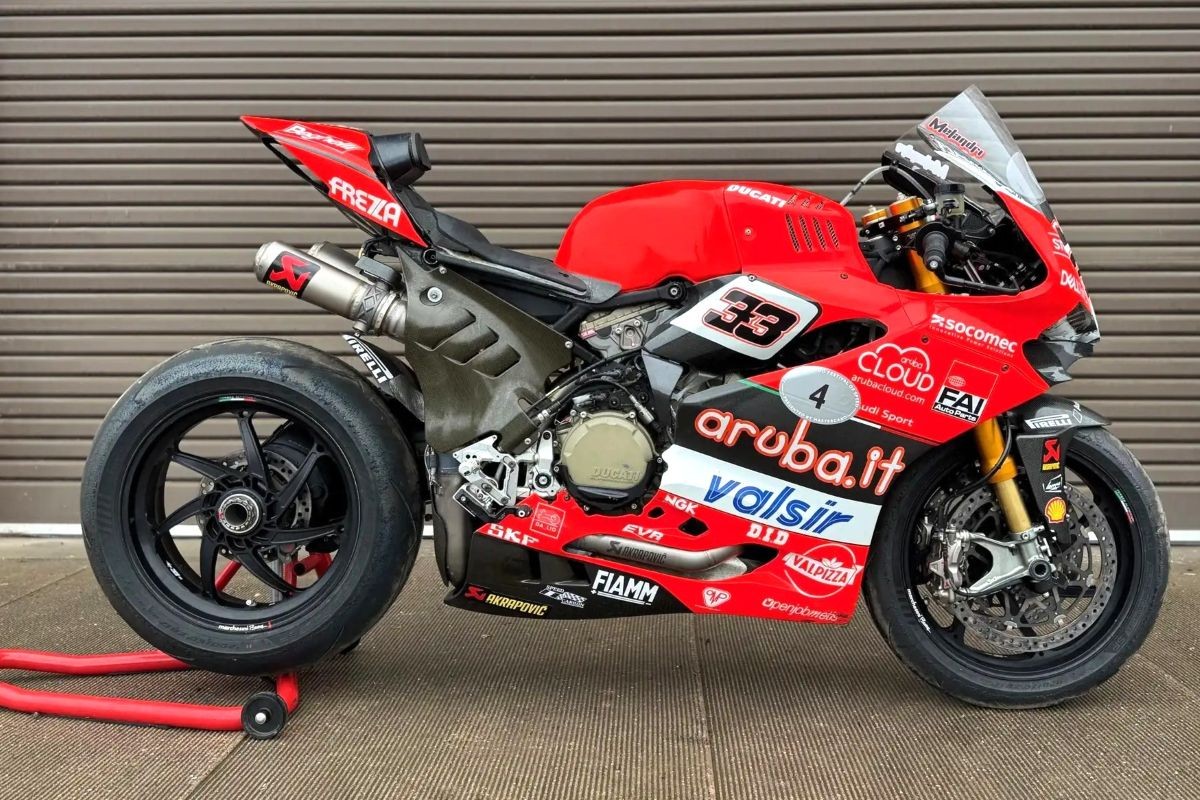 All’asta la Ducati Panigale V2 di Marco Melandri