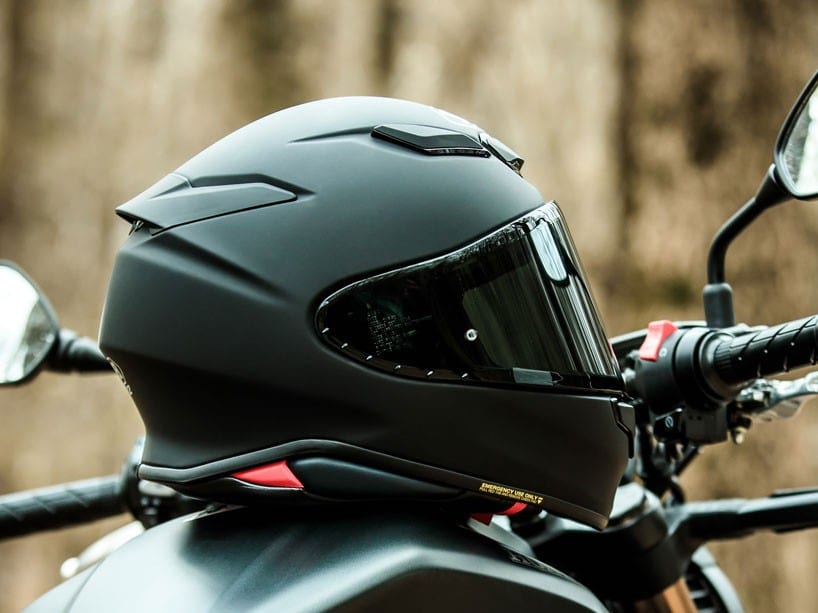 Shoei NXR2, puro piacere di guida senza distrazioni