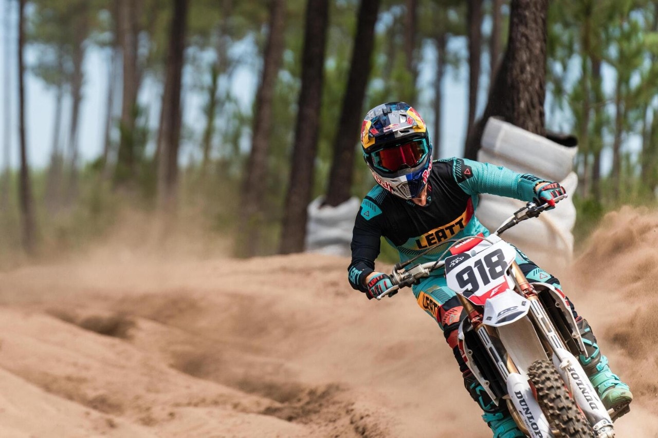 Leatt lancia la nuova collezione Moto 2023 