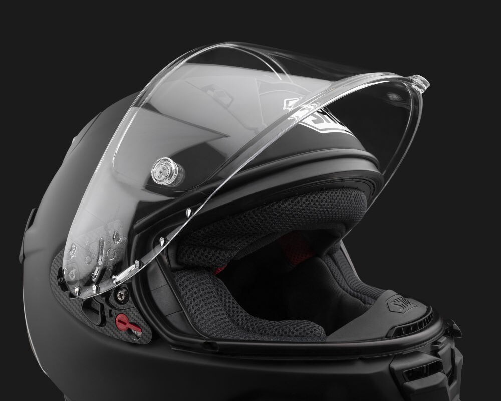 Caschi: il nuovo Shoei X-SPR Pro
