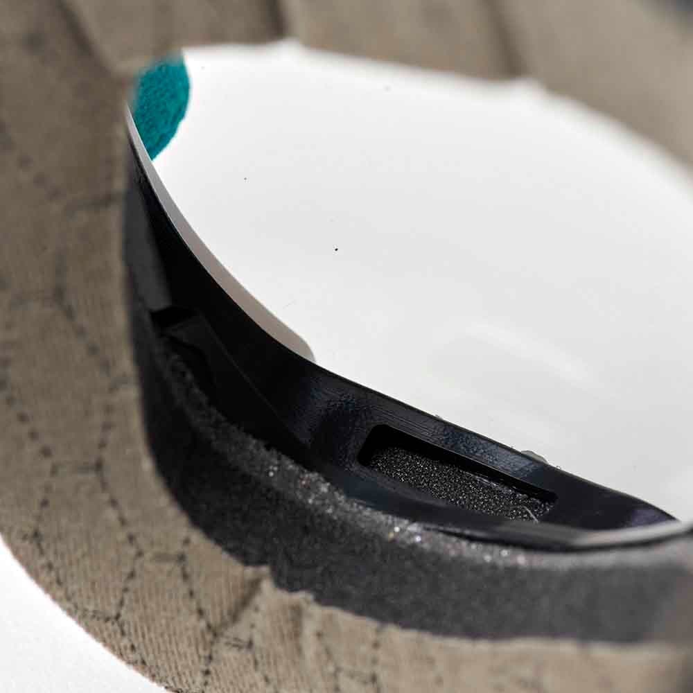 Maschera Ariete Wabi, la bellezza della semplicità