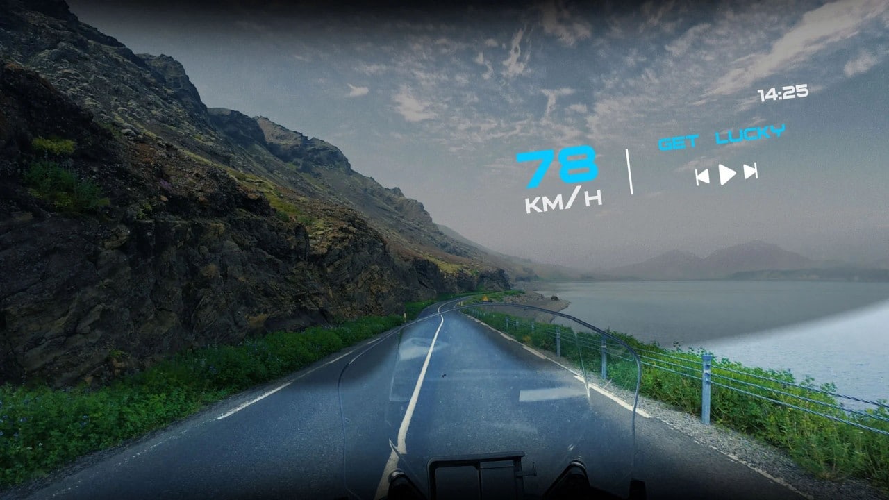 Shoei: debutta il casco con head-up display