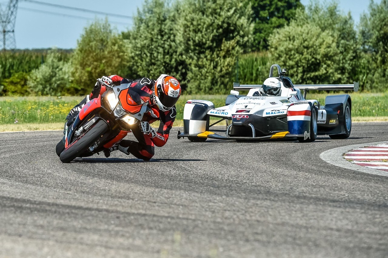 Auto VS Moto: parenti serpenti