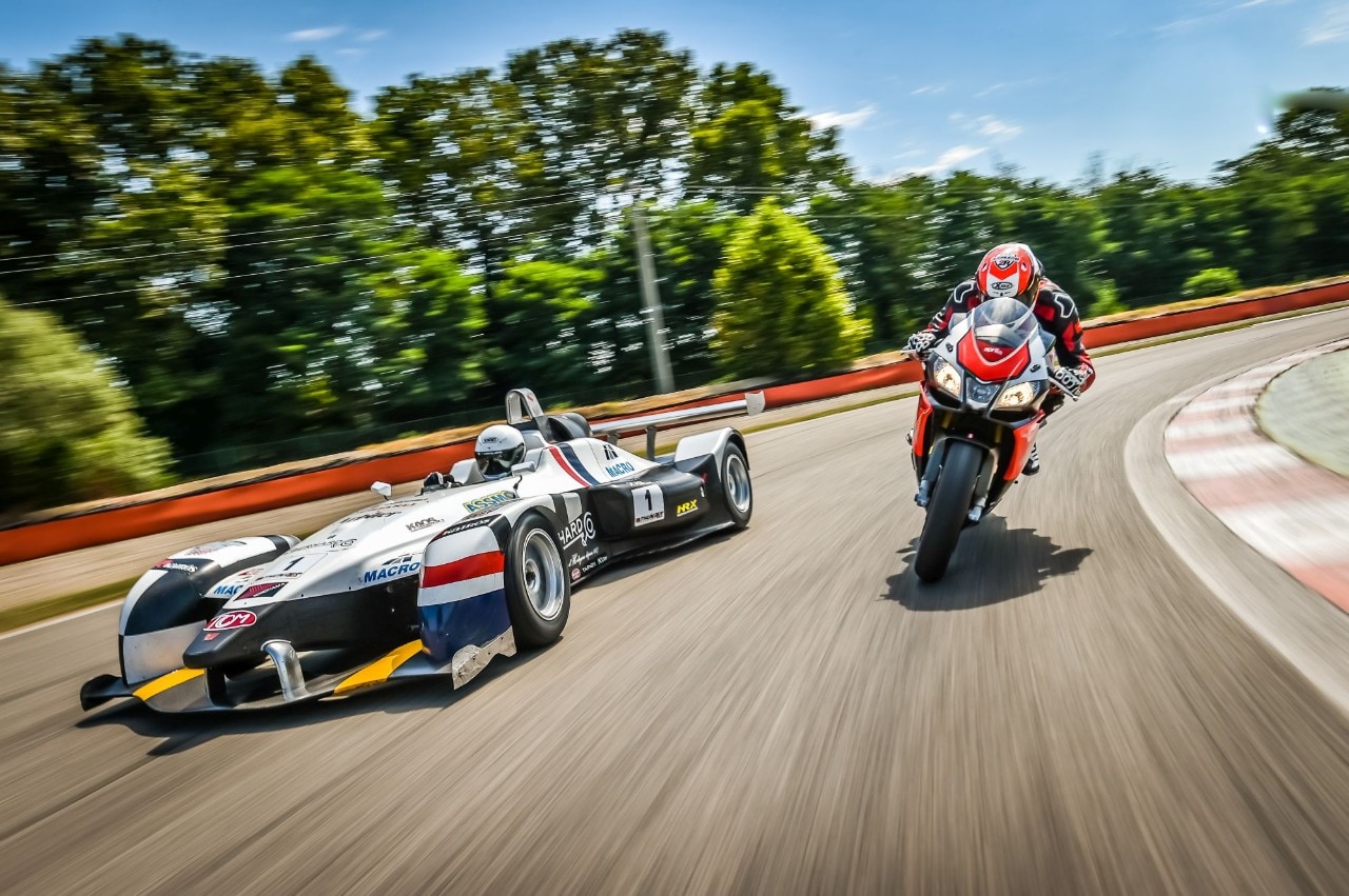 Auto VS Moto: parenti serpenti