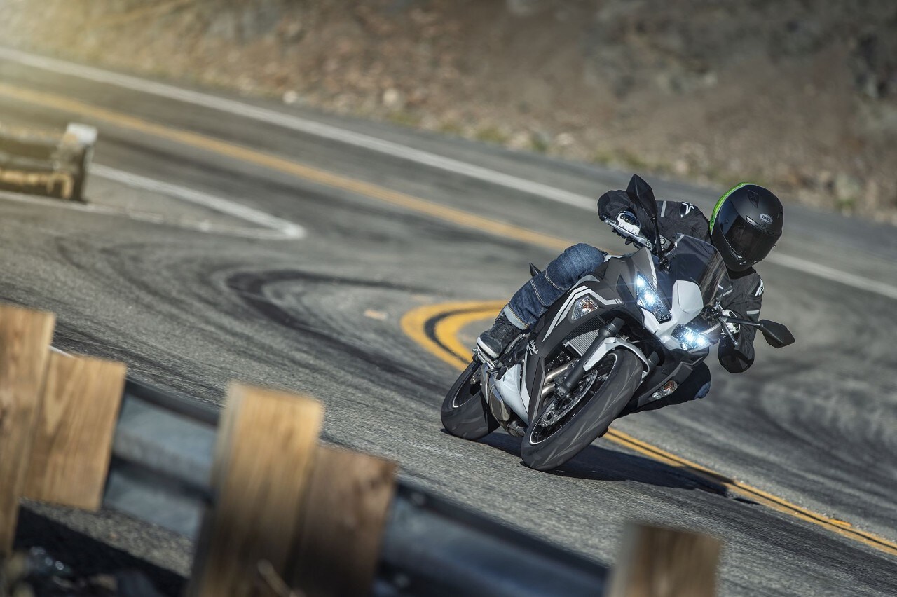 Kawasaki rinnova la Ninja 650 