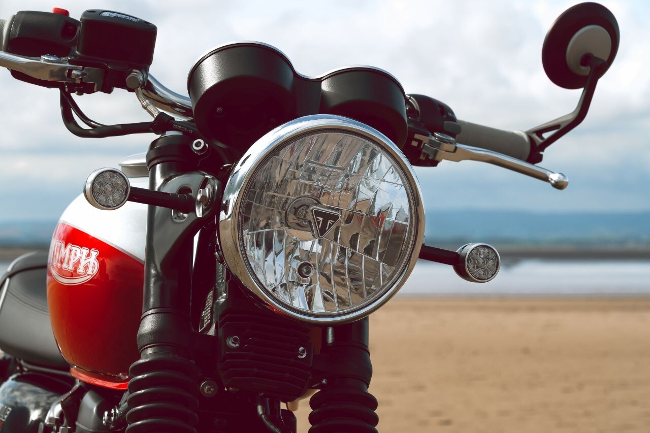 Triumph Bud Ekins Bonneville T100 T120 Special Edition