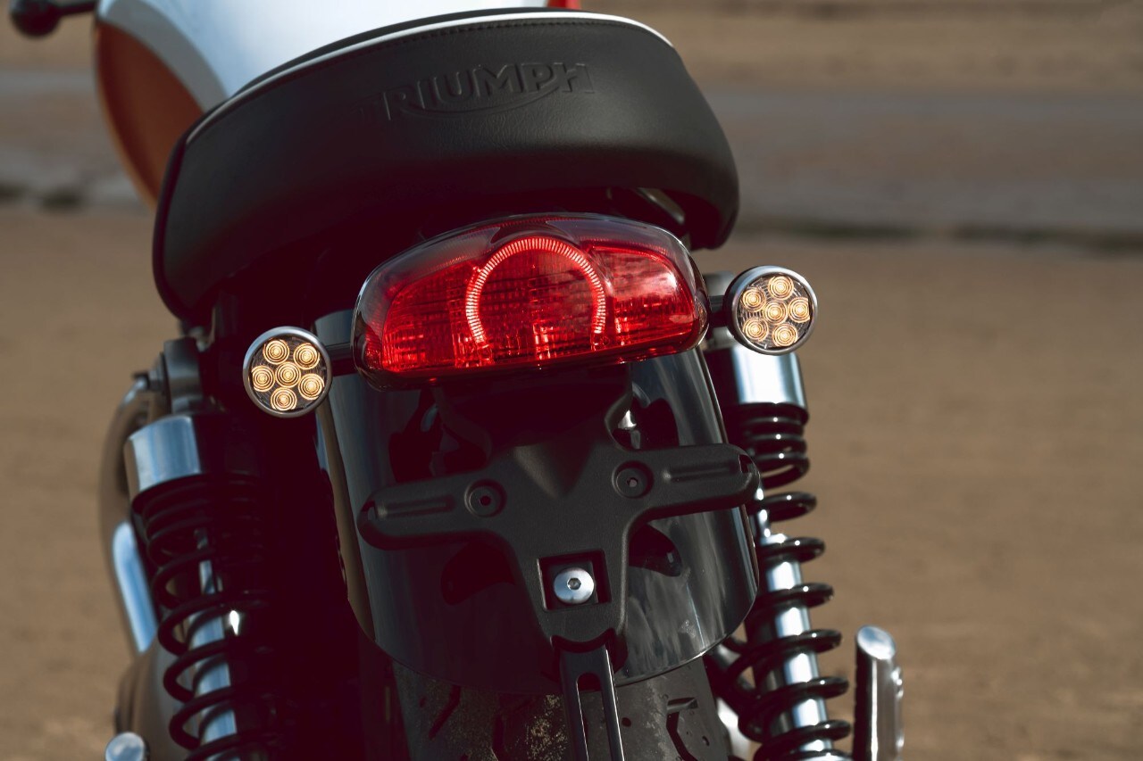 Triumph Bud Ekins Bonneville T100 T120 Special Edition