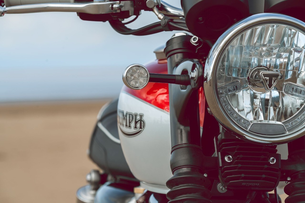 Triumph Bud Ekins Bonneville T100 T120 Special Edition