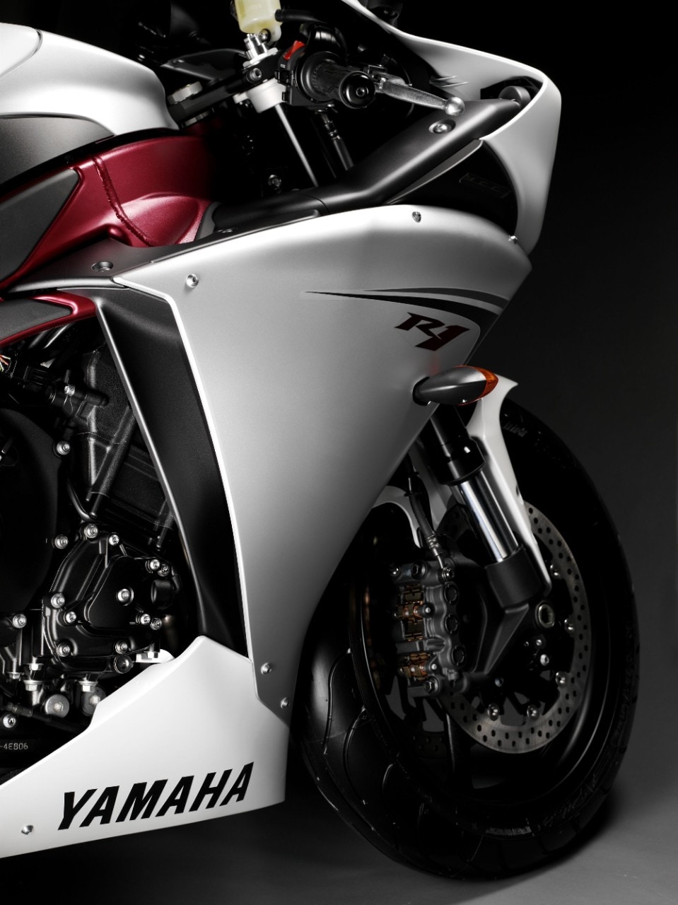 Yamaha YZF-R1: un attimo prima della rivoluzione