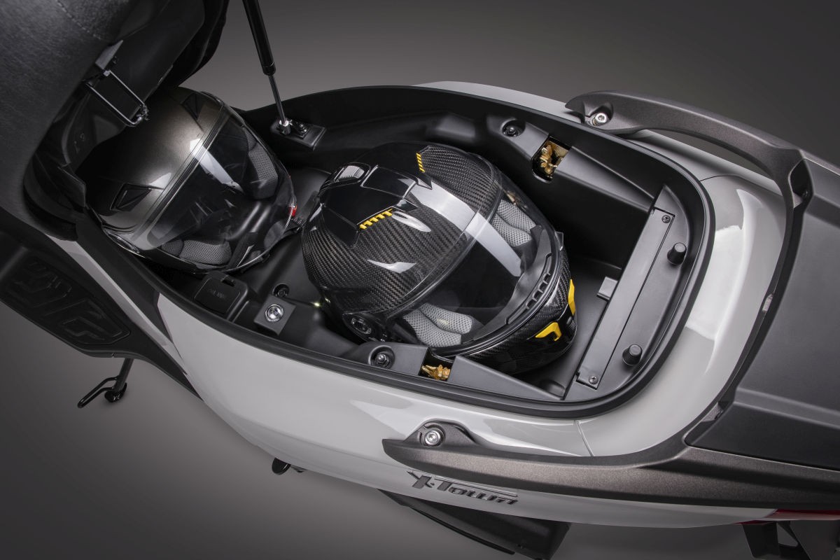 Kymco: l'X-Town 300 si aggiorna