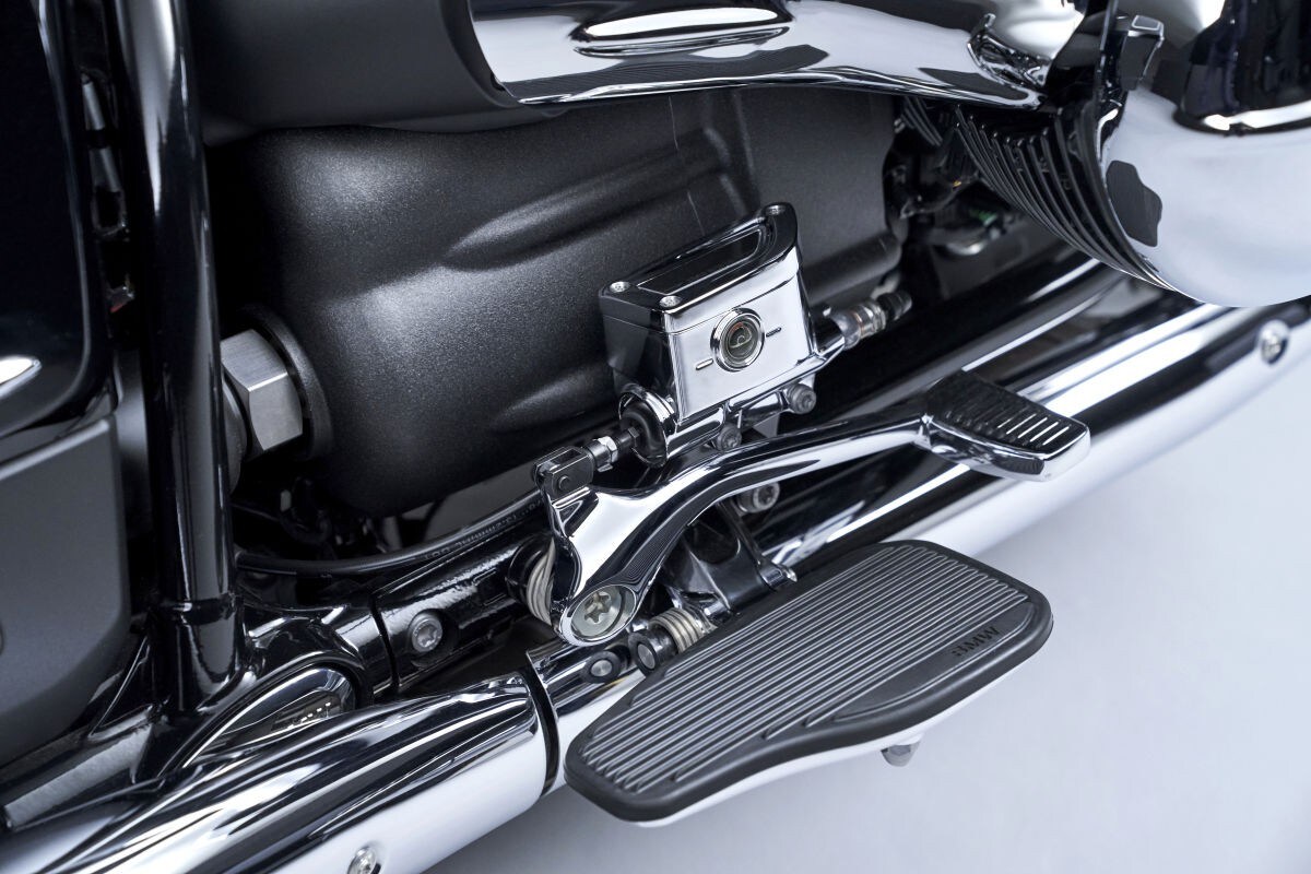 BMW: arrivano le R 18 Transcontinental e R 18 B