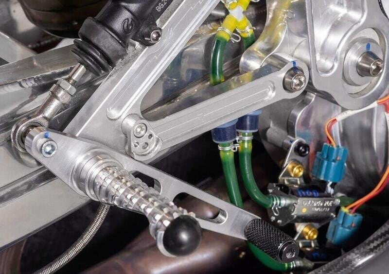 Crighton CR700W, ARMA rotante