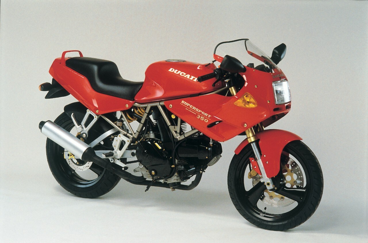 Tutti CONTRO il bicilindrico a V