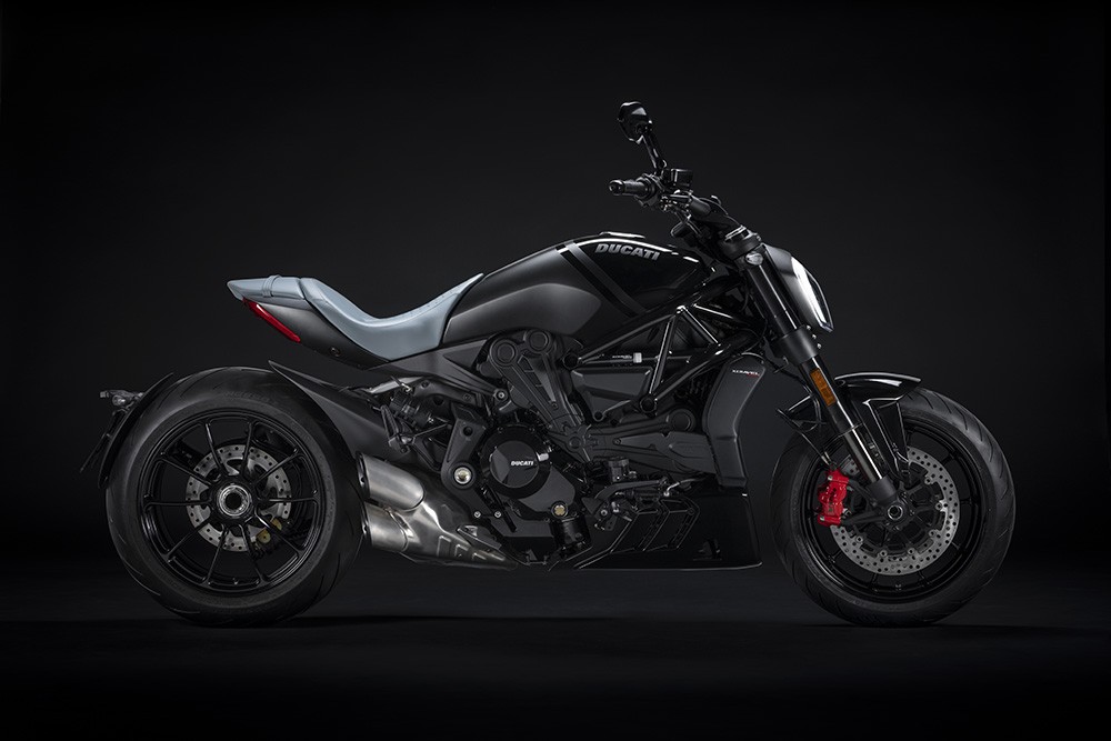 Ducati XDiavel Nera: lusso senza compromessi