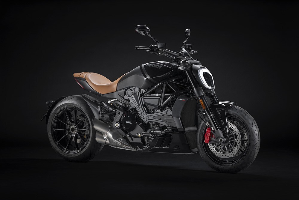Ducati XDiavel Nera: lusso senza compromessi